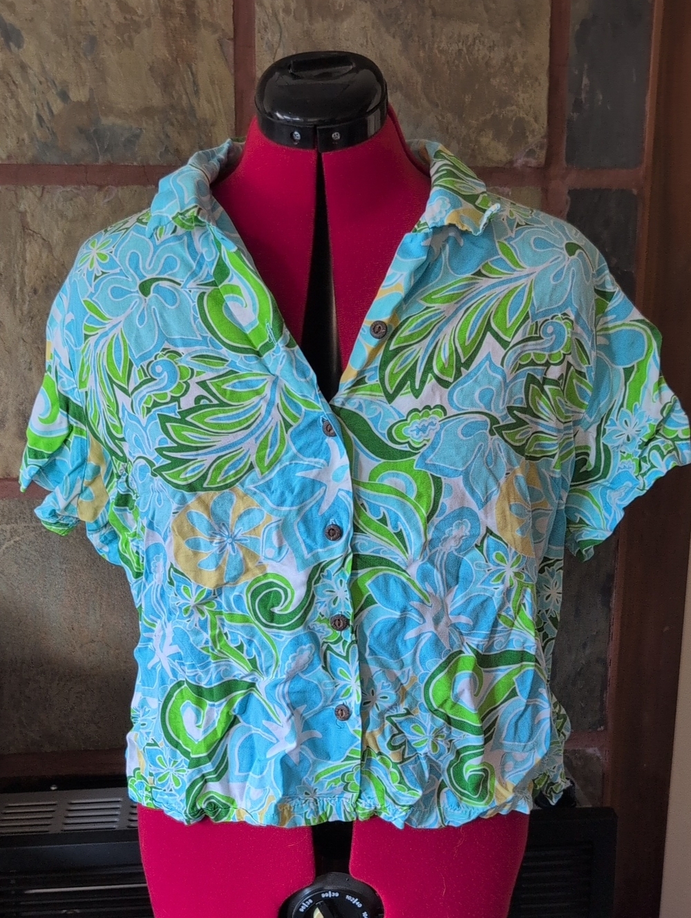 Floral Button-Front Short Sleeve Top in Aqua & Green